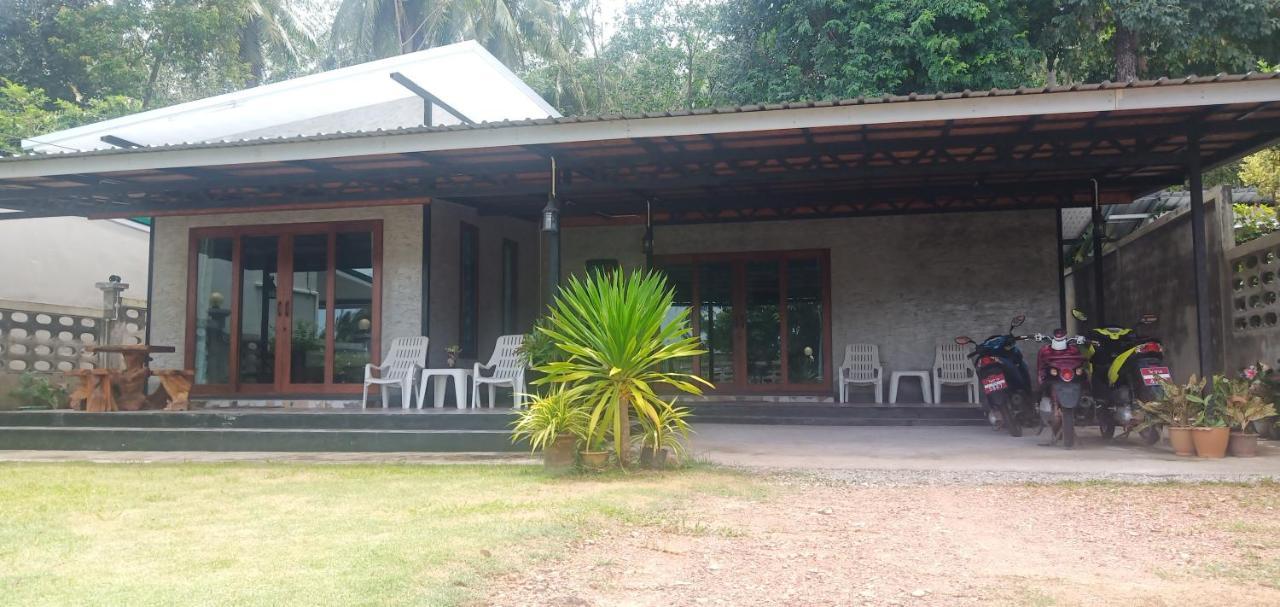 Kohjum Freedom Resort ジュム島 エクステリア 写真