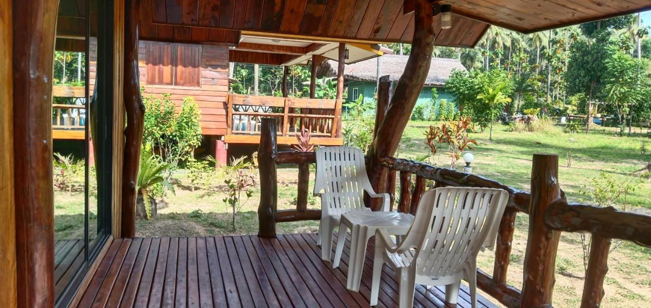Kohjum Freedom Resort ジュム島 エクステリア 写真