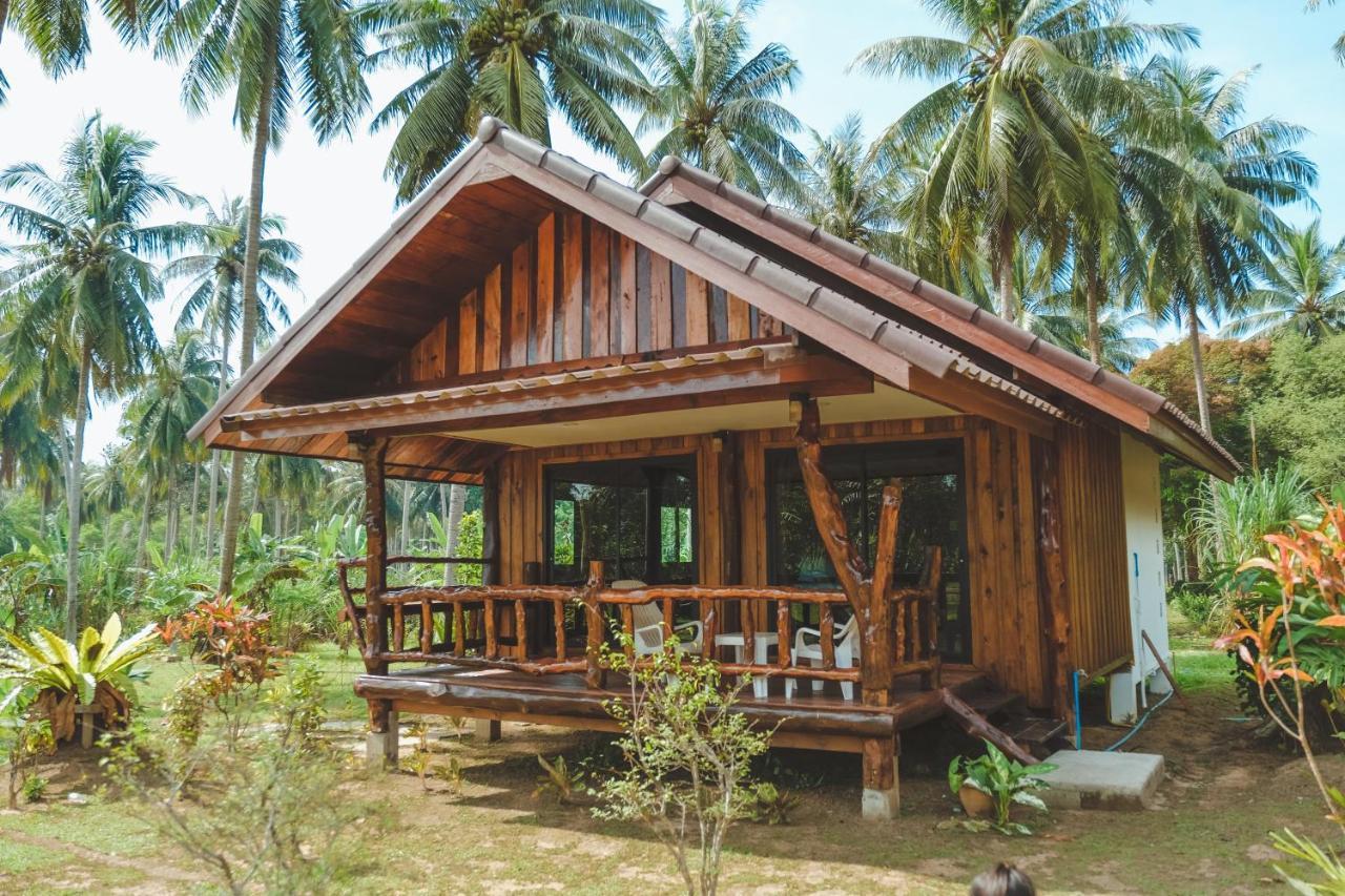 Kohjum Freedom Resort ジュム島 エクステリア 写真