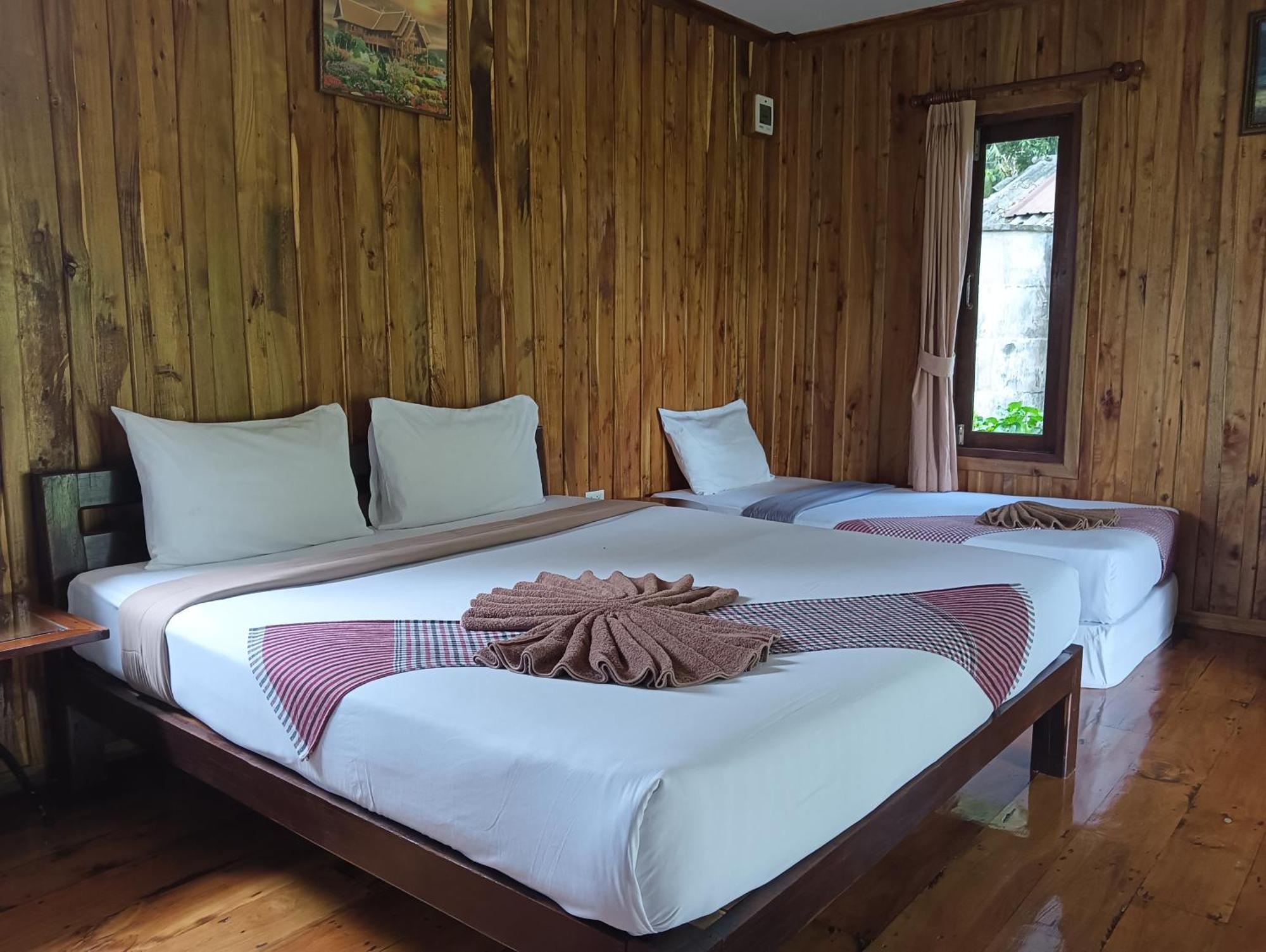 Kohjum Freedom Resort ジュム島 エクステリア 写真