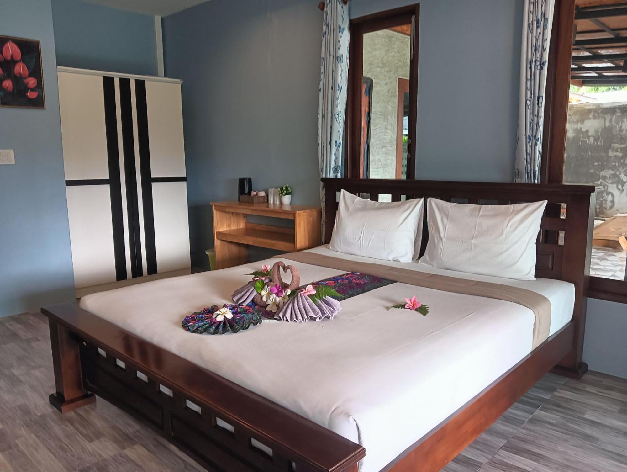 Kohjum Freedom Resort ジュム島 エクステリア 写真